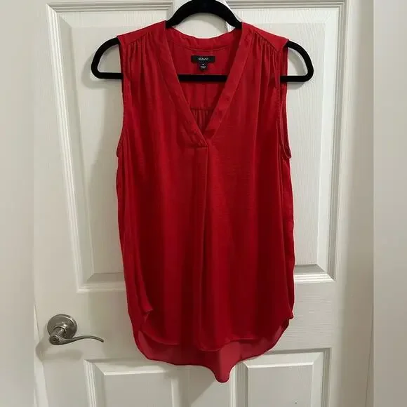 EUC Alfani Sleeveless Silky Blouse Red size Medium - Picture 3 of 7
